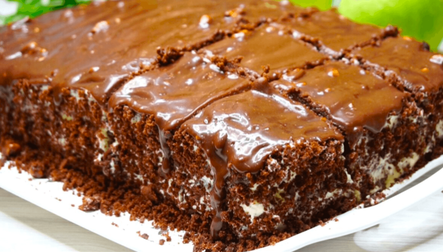 "Бомбічний" домашній торт, який не потребує просочення!