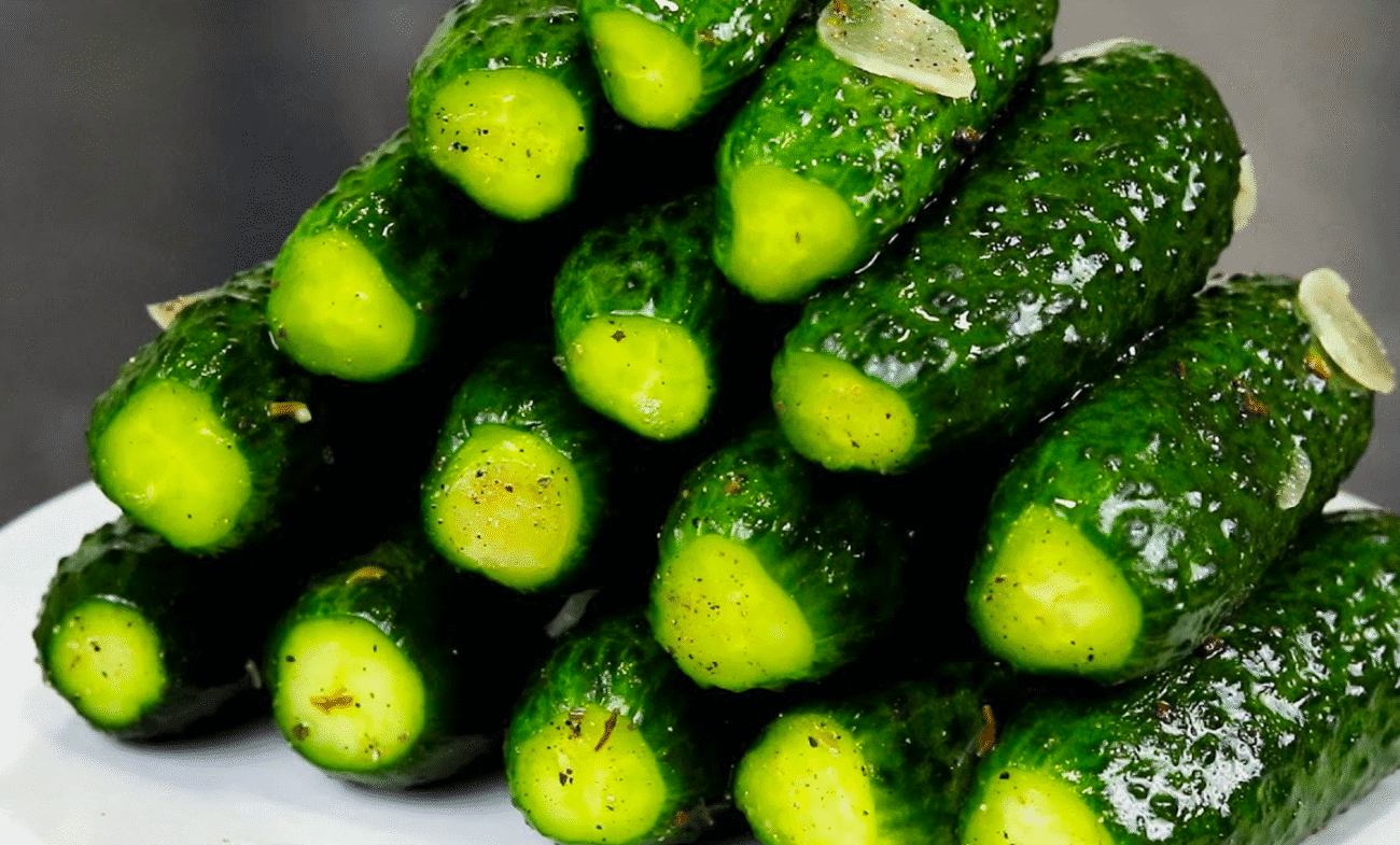 малосольні огірки