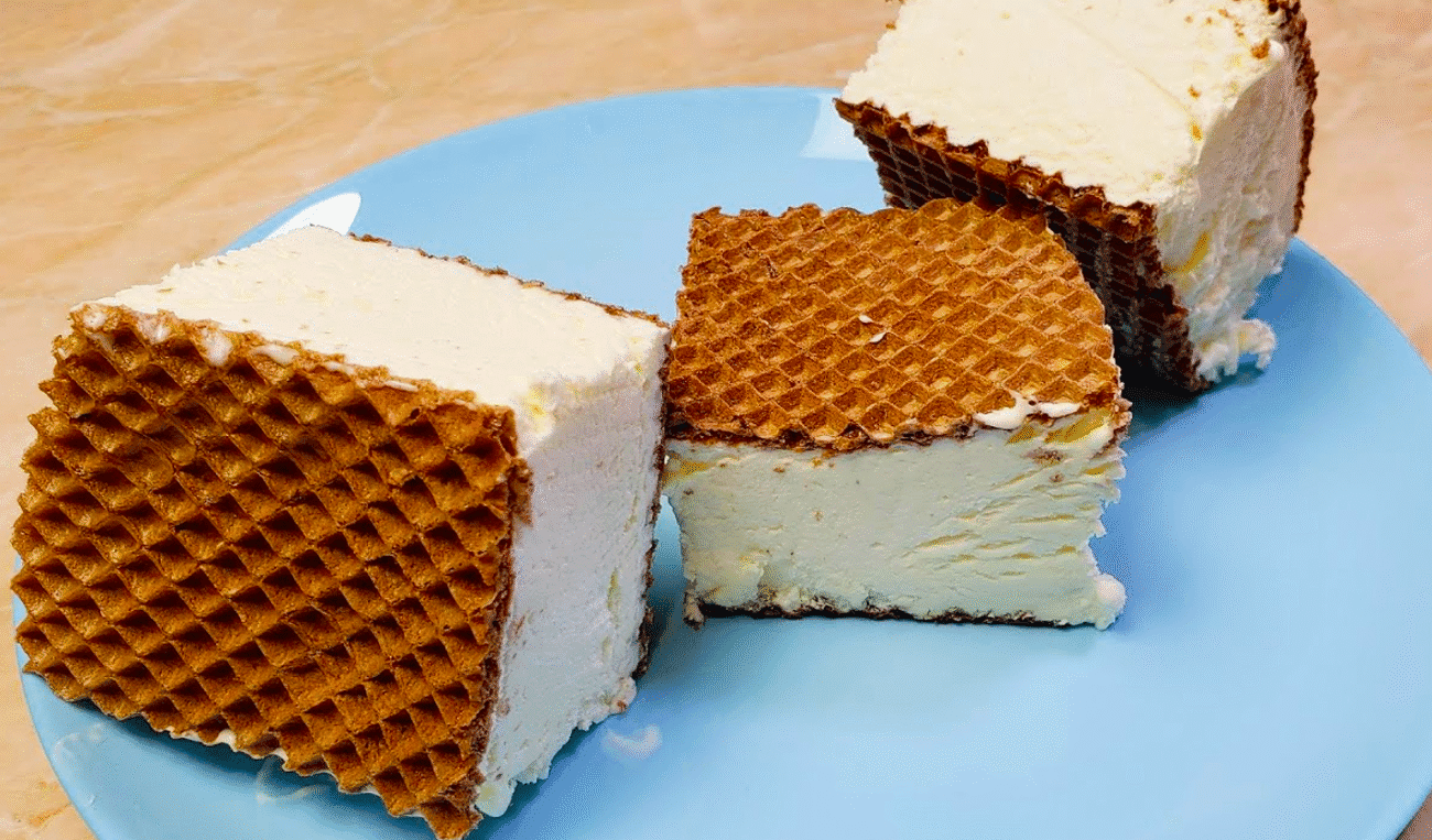 Магазини відпочивають. Морозиво "Пломбір" за 5 хв в домашніх умовах. Із 2 інгредієнтів