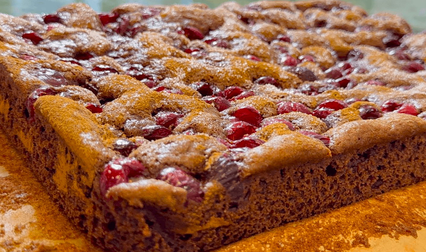 Королівський Вишневий торт на швидку руку для справжніх Королев!