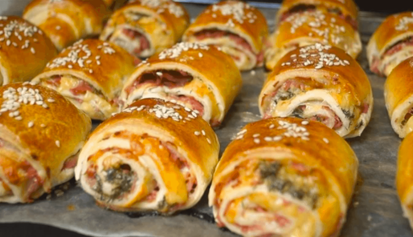 Швидкі рулети з листового тіста з Шинкою і Сиром! Виходять смачні та ситні