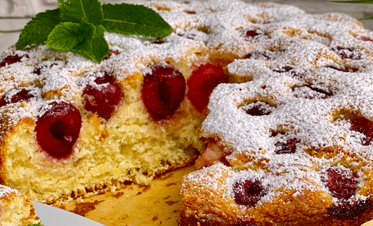 Пиріг з вишнею "По-новому"! Поки сезон, Фаворит №1