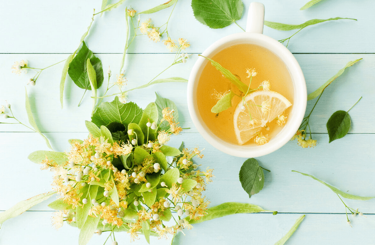 Настоянка на липовому цвіті. Простий рецепт у домашніх умовах.