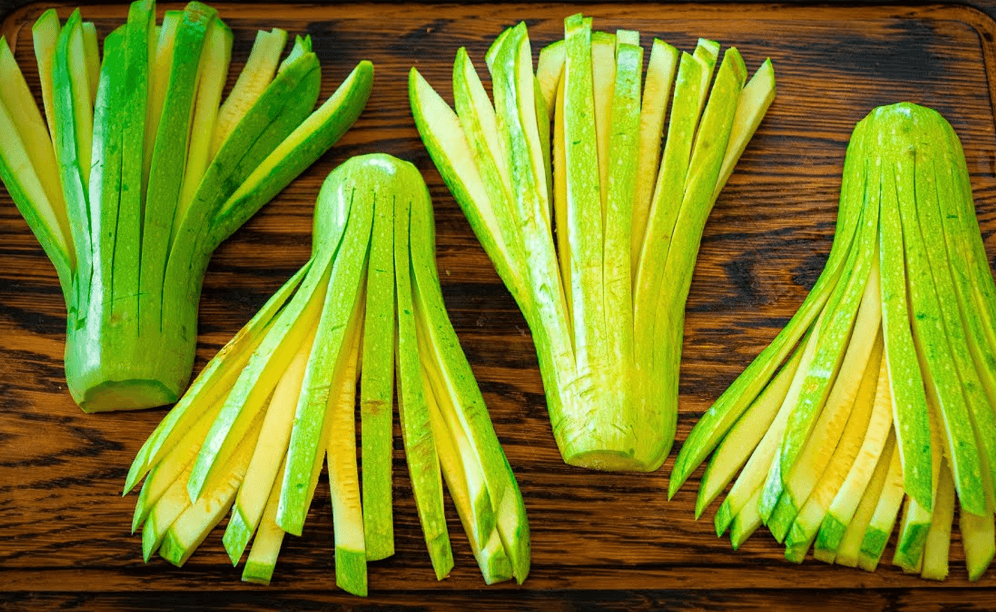 Сусідка скупила вже всі кабачки в магазинах! Готуємо одна наперед другої такі кабачки!