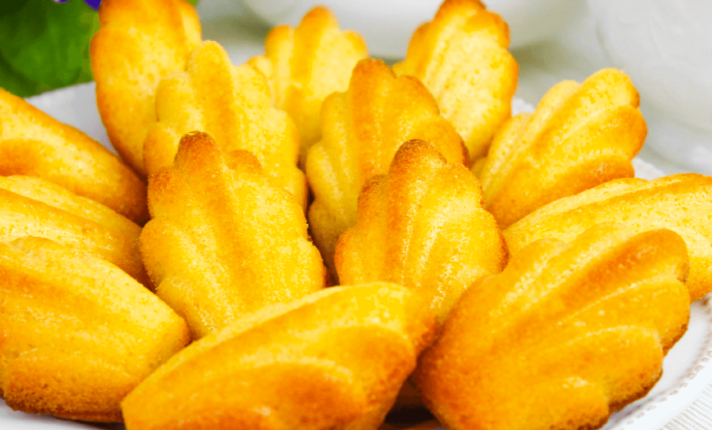 Ніжне бісквітне французьке печиво "Мадлен"! Свекруха не може повірити, що я його готую так просто