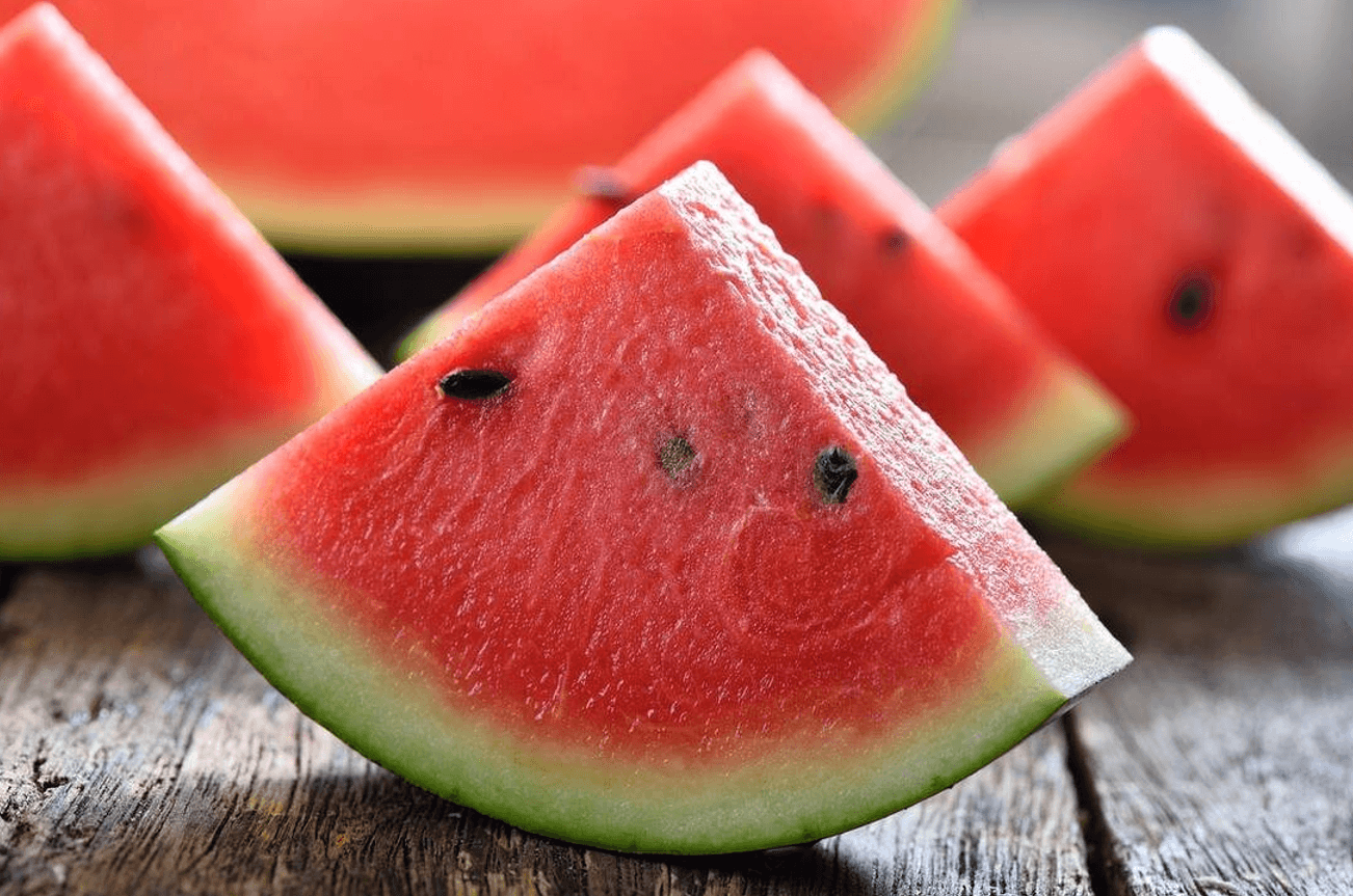 7 неймовірних причин їсти кавун щодня