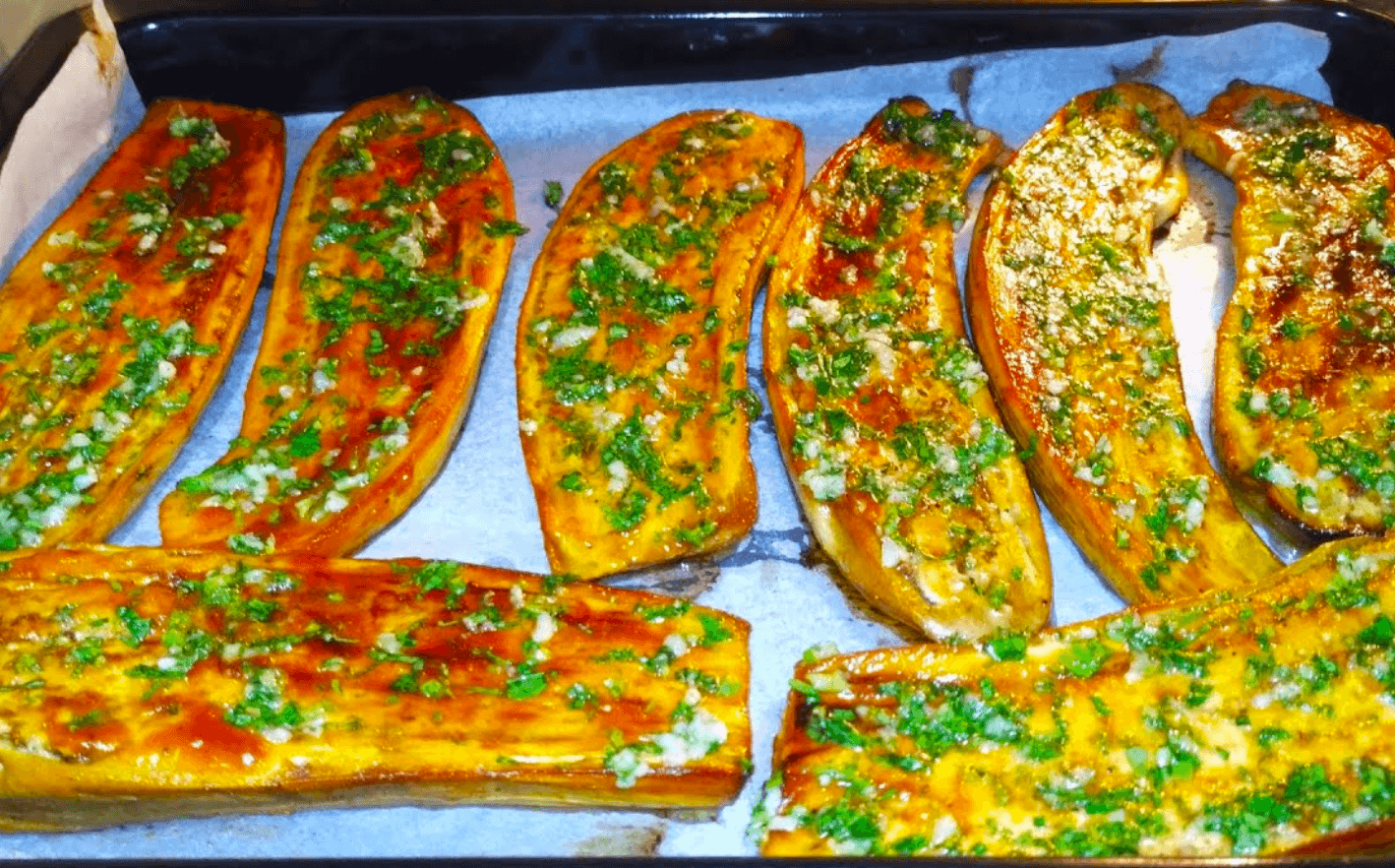 Баклажани не смажте! В духовці Шикарний рецепт в "Бомбезному" соусі!