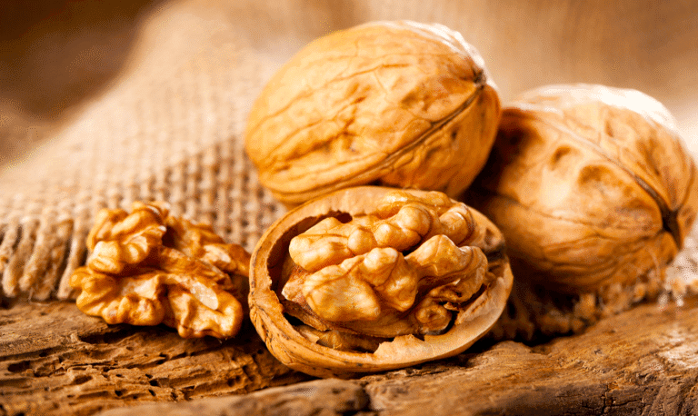 Горіховий Спас 2025: традиції, прикмети та що не можна робити