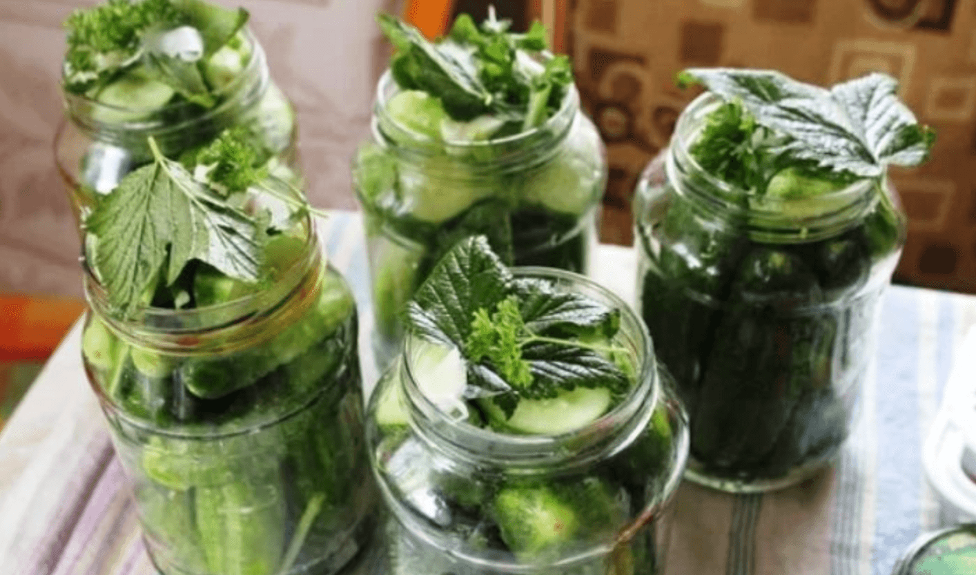 хрумкі мариновані огірки