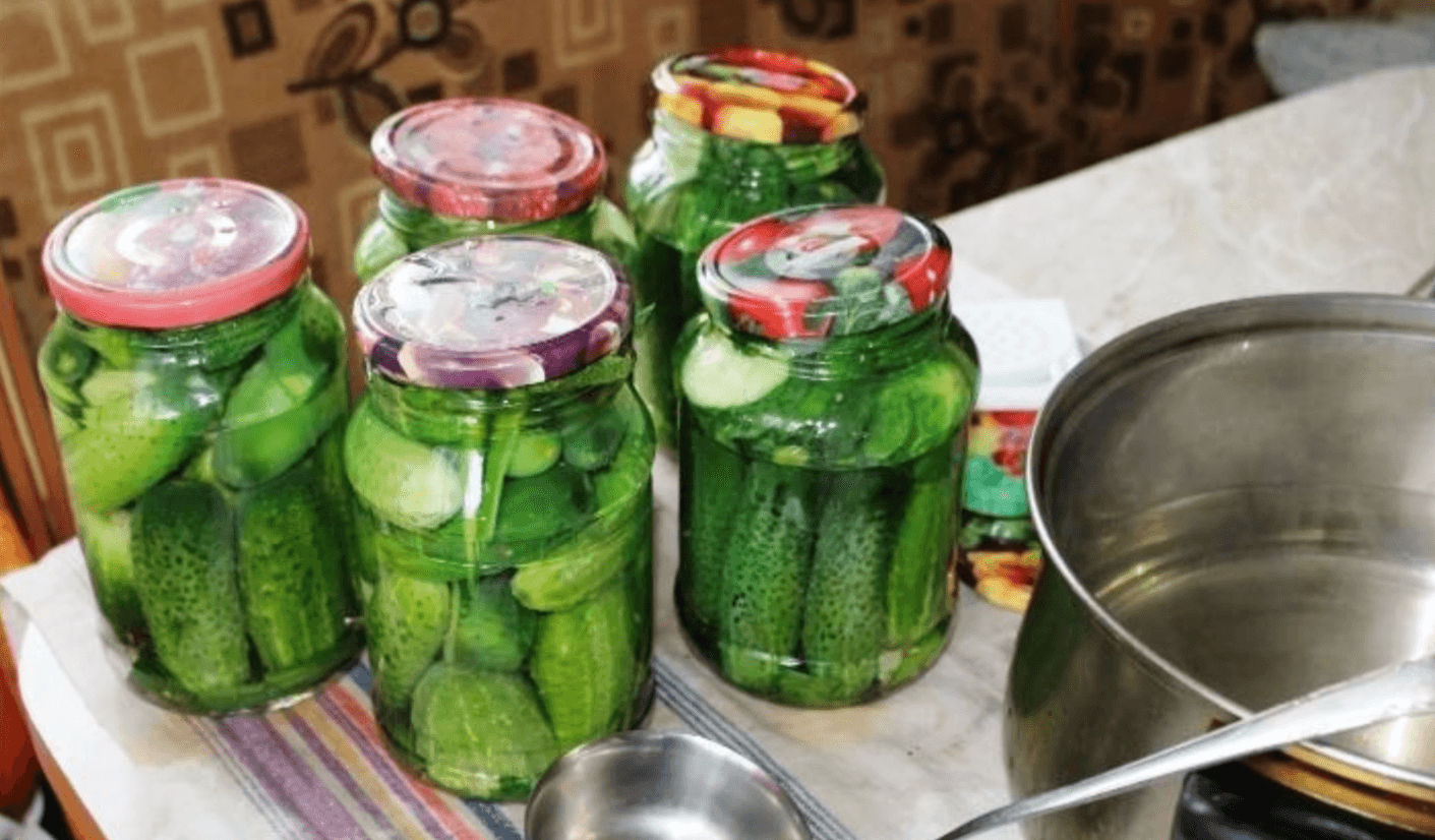 хрусткі мариновані огірки