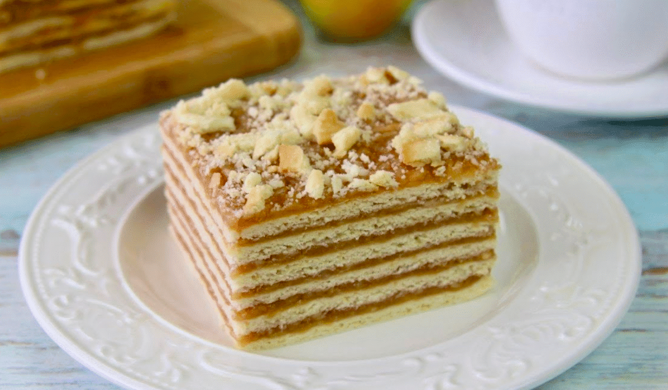 Яблучний пляцок на листовому тісті! "Спече Паску" всім пирогам і Шарлоткам! Ви вже готували такий?