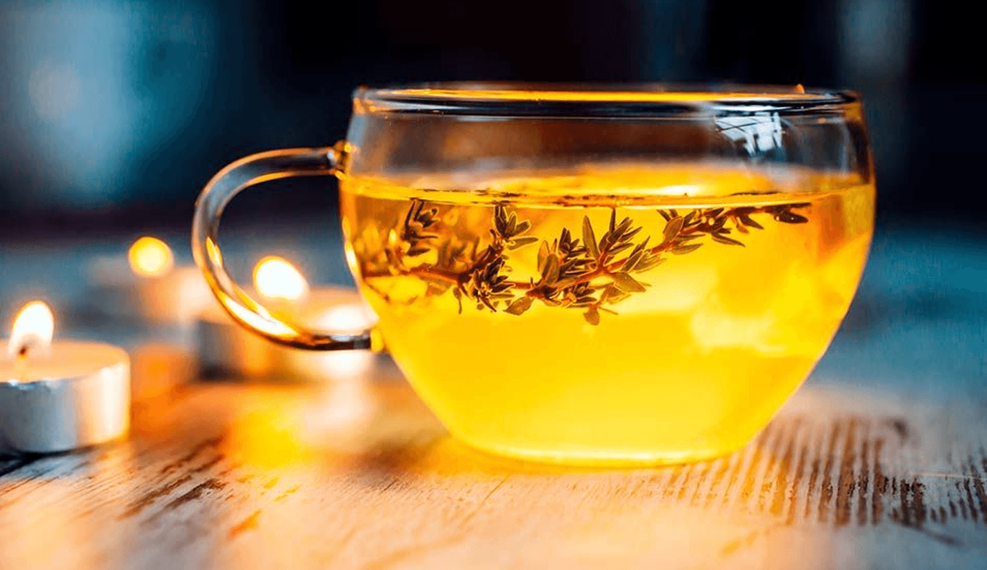 Чай із чебрецем: чим корисний напій восени та взимку