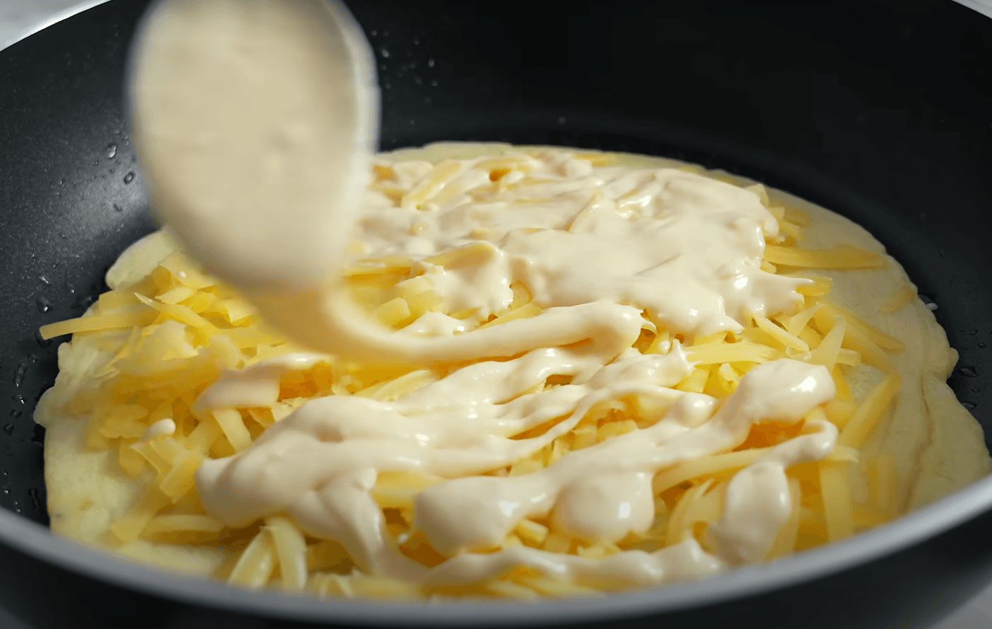 хачапурі на литому тісті