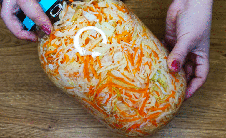 Смачна капуста на зиму всього за 3 дні! Роблю завжди багато, смакує всім!