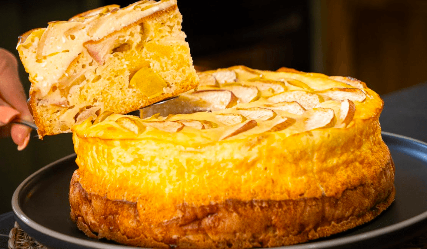 Печу його вже третій раз і на вихідні знову буду! Яблучний пиріг з сиром - Фантастика!