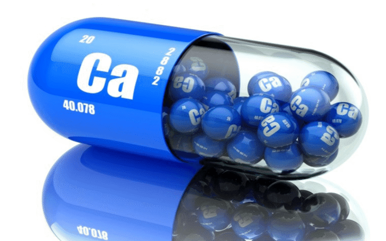 Продукти, які "з’їдають" ваш кальцій: чому кістки стають крихкими