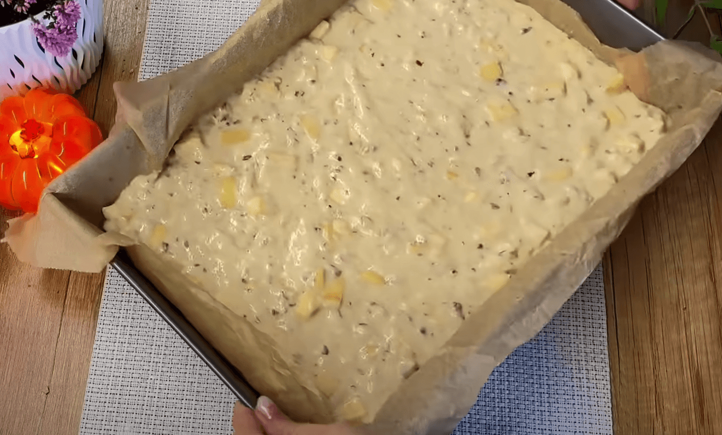 яблучний горіховий пиріг