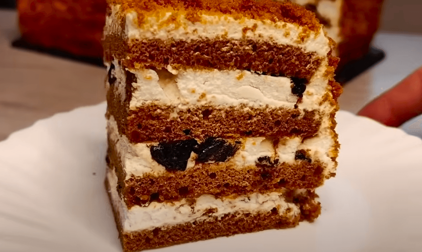 Медівник за 12 хвилин! Тепер ви будете готувати тільки так! Лінивий рецепт без розкочування коржів