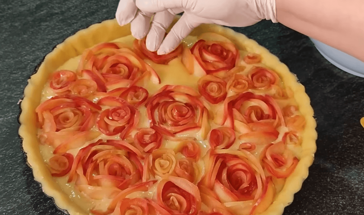 яблучний тарт з франджипаном