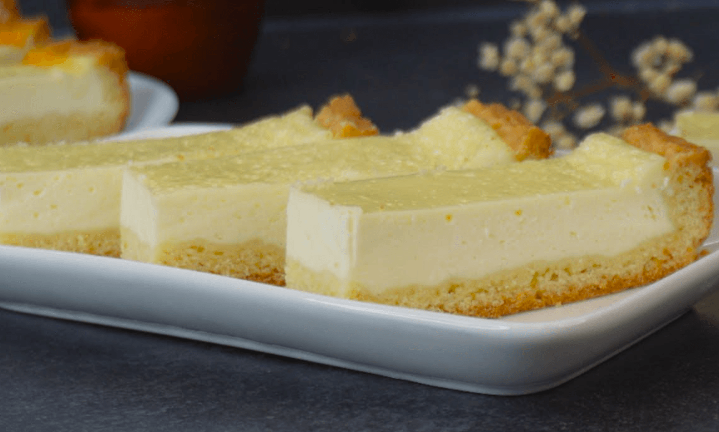 Пиріг Сметанковий, як торт - діти від нього в захваті! Магазину випічку навіть не згадують