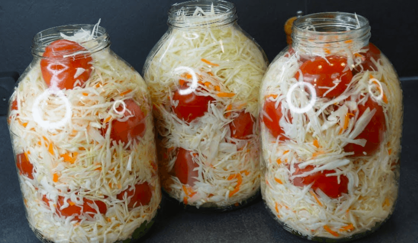 Яка ж вона смачна! Фірмовий рецепт: "Маринована капуста" від маминої сусідки