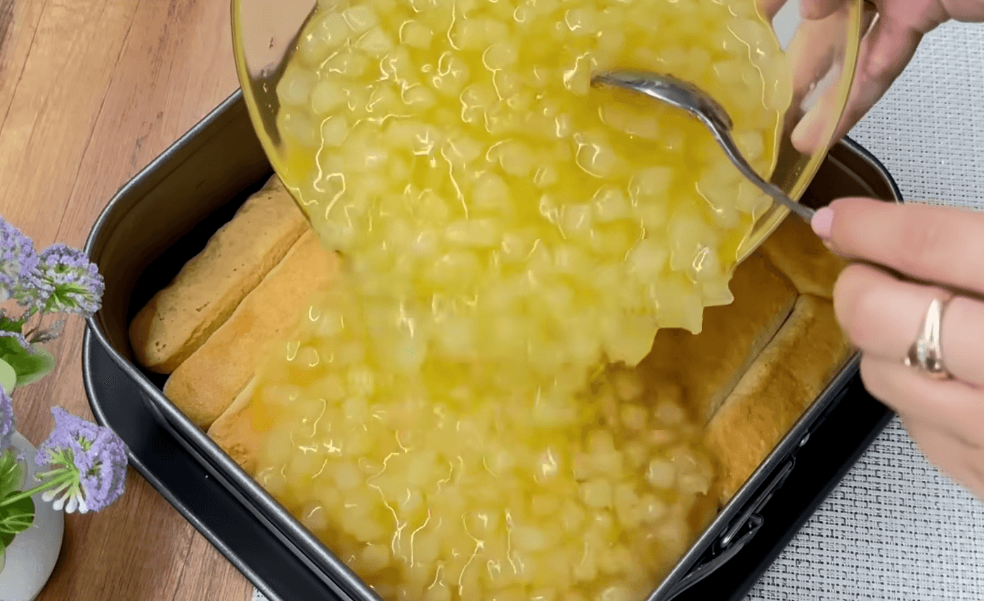 Яблучний пиріг без випічки