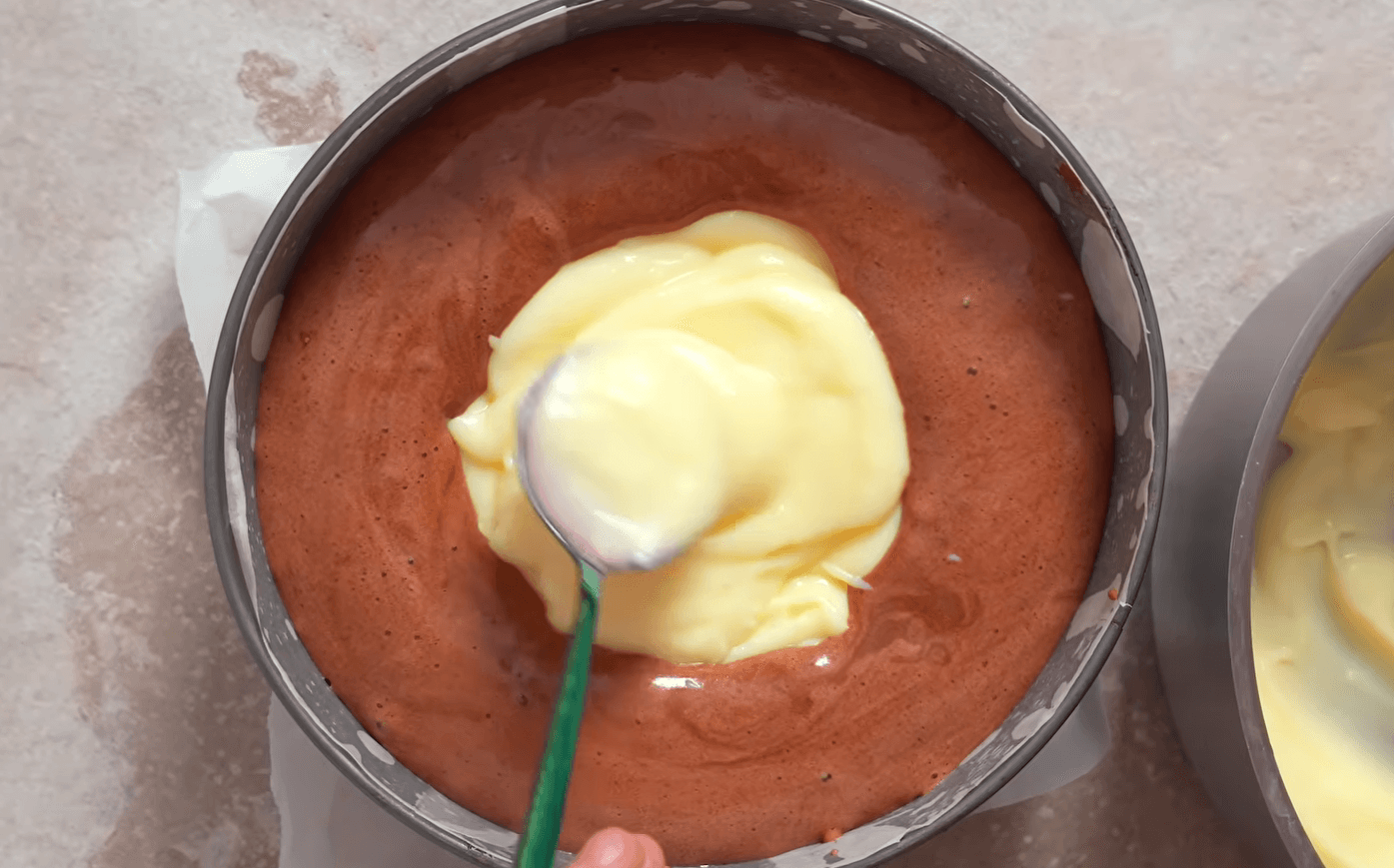 пиріг з заварним кремом