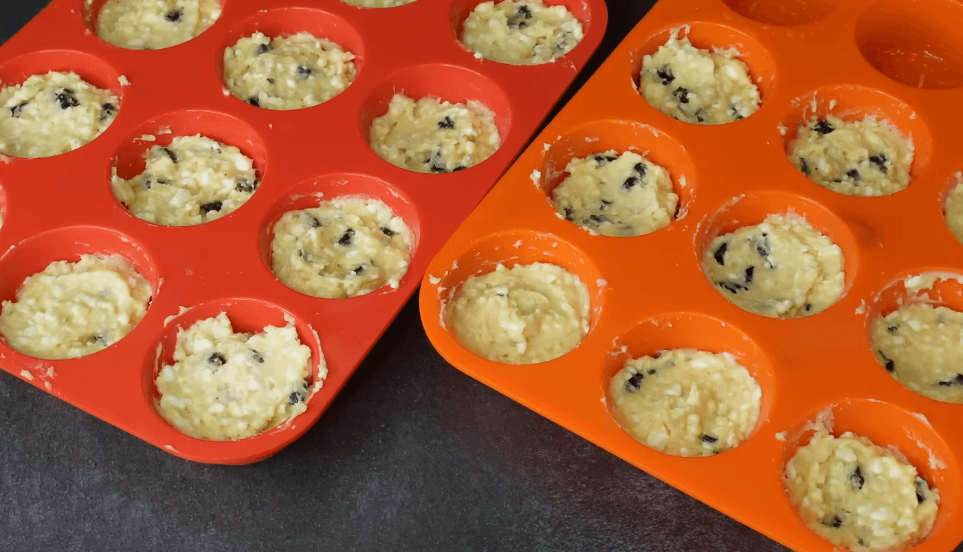 сирні кекси з чорносливом