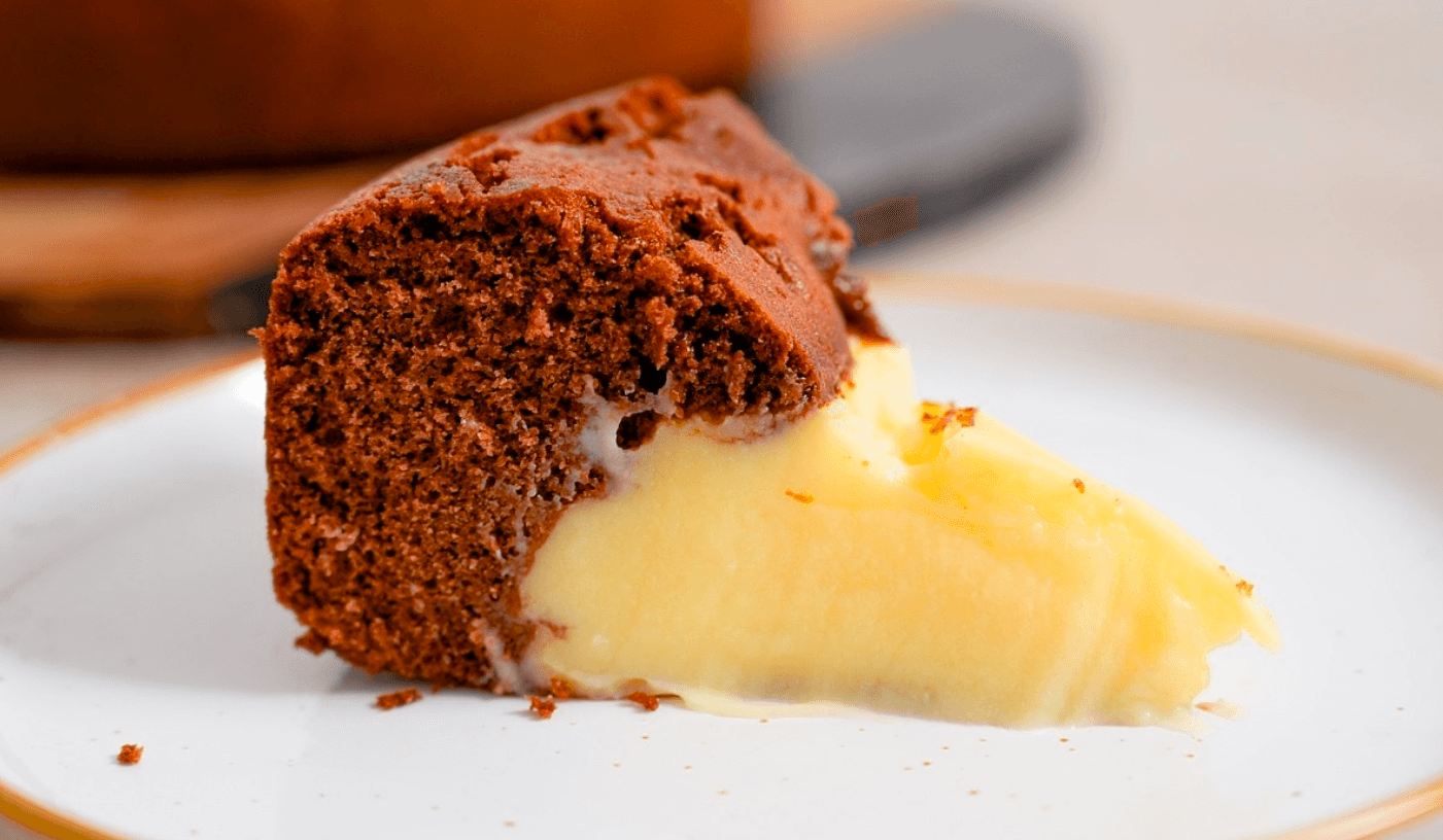 Знайшла новий рецепт - Пиріг Вулкан! Випікається одразу з кремом! Дуже смачно і красиво