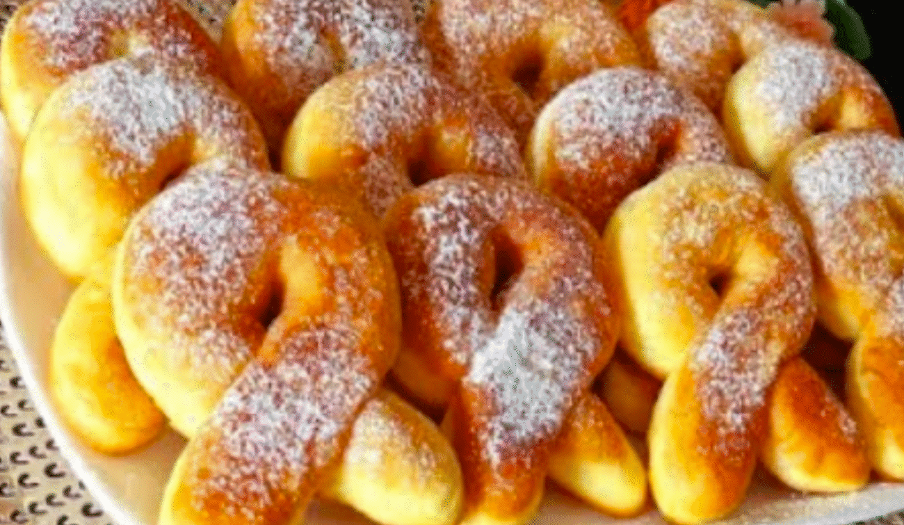 Натерла яблука, змішала і насмажила смачних Кручеників! Такі колись господині в кожній хаті пекли