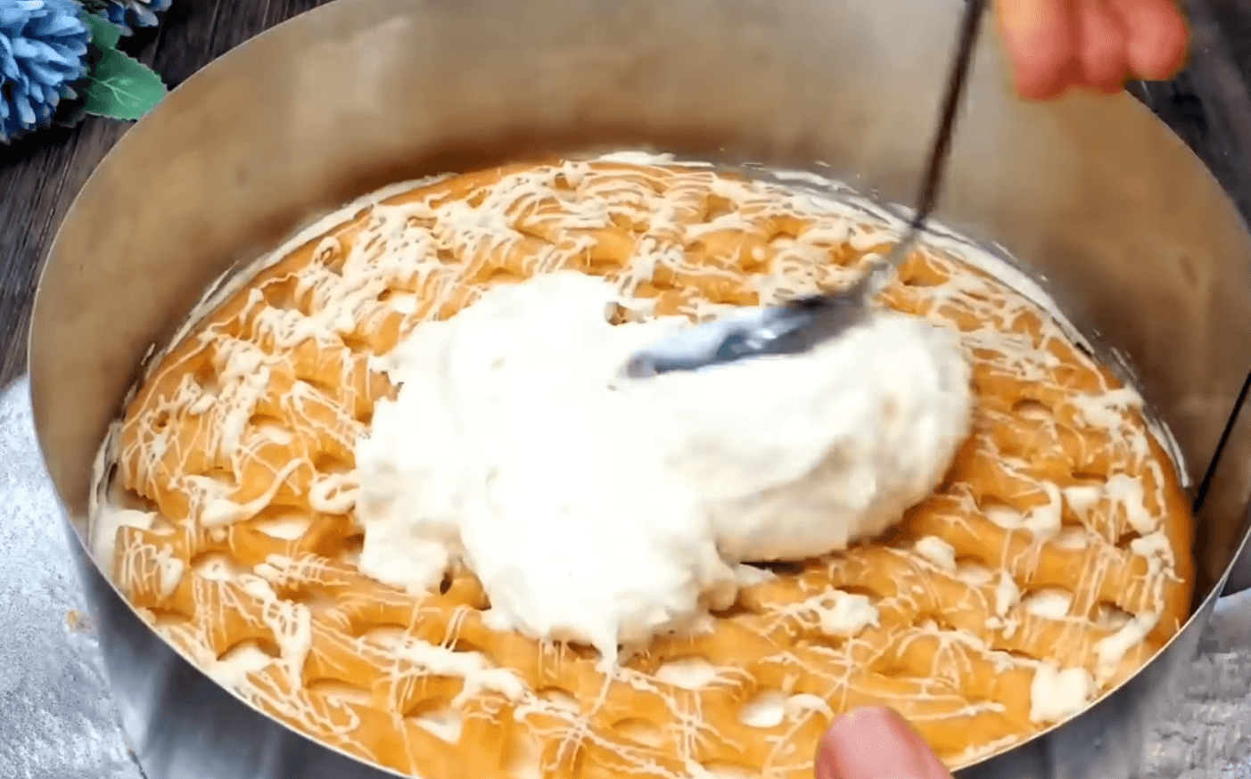 торт з Заварним кремом