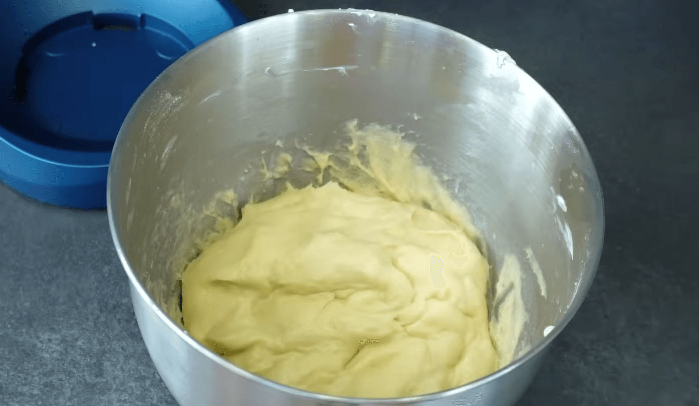 Замість булочок печу смачні косички! Секрет у просоченні, а тісто виходить ідеальним з першого разу