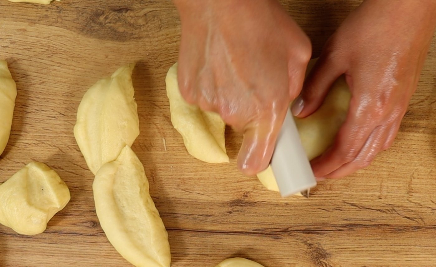Яке воно ідеальне дріжджове тісто? Розкриваю всі секрети приготування, булочки з повидлом