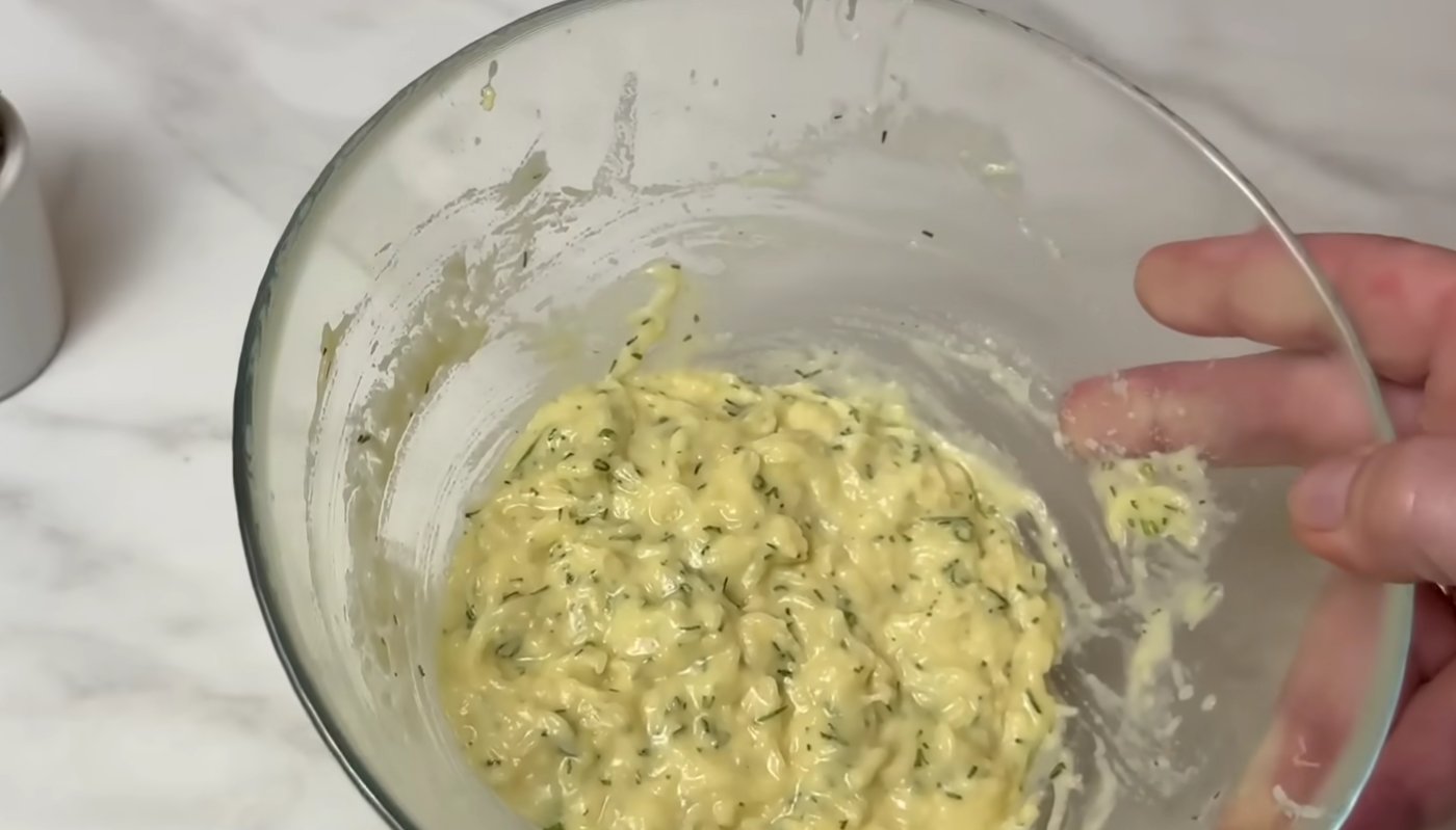 суп з галушками і горошком