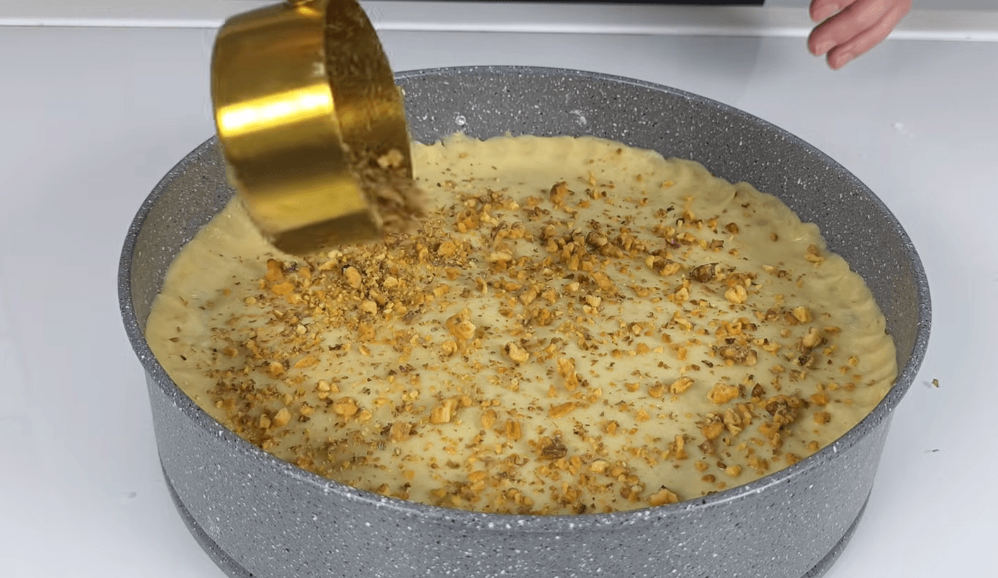 Легендарний рецепт: Тришаровий пляцок одним коржем! На роботі всі просили рецепт