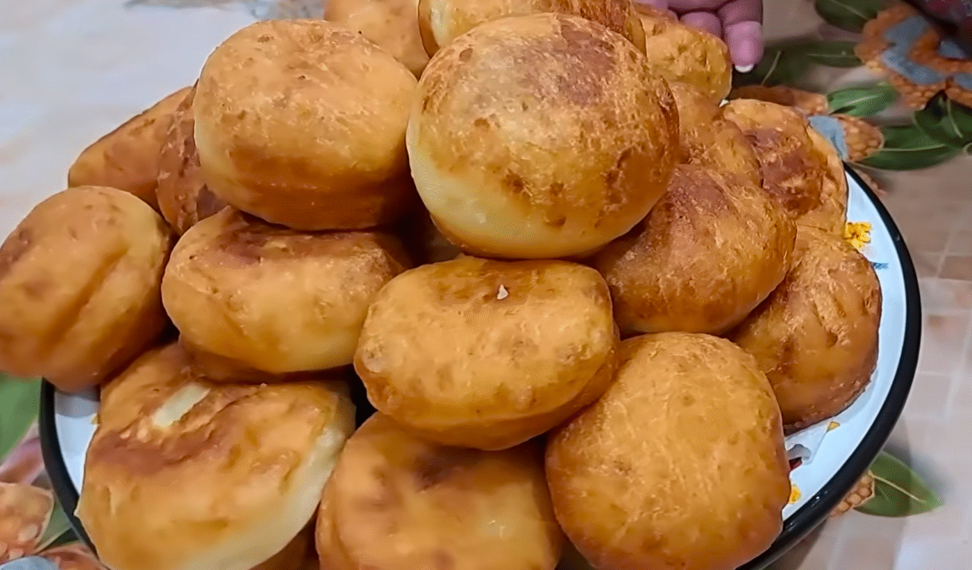 В піст печу їх щотижня: Картопляні пончики від пані Люби - такі смачні, що словами не передати