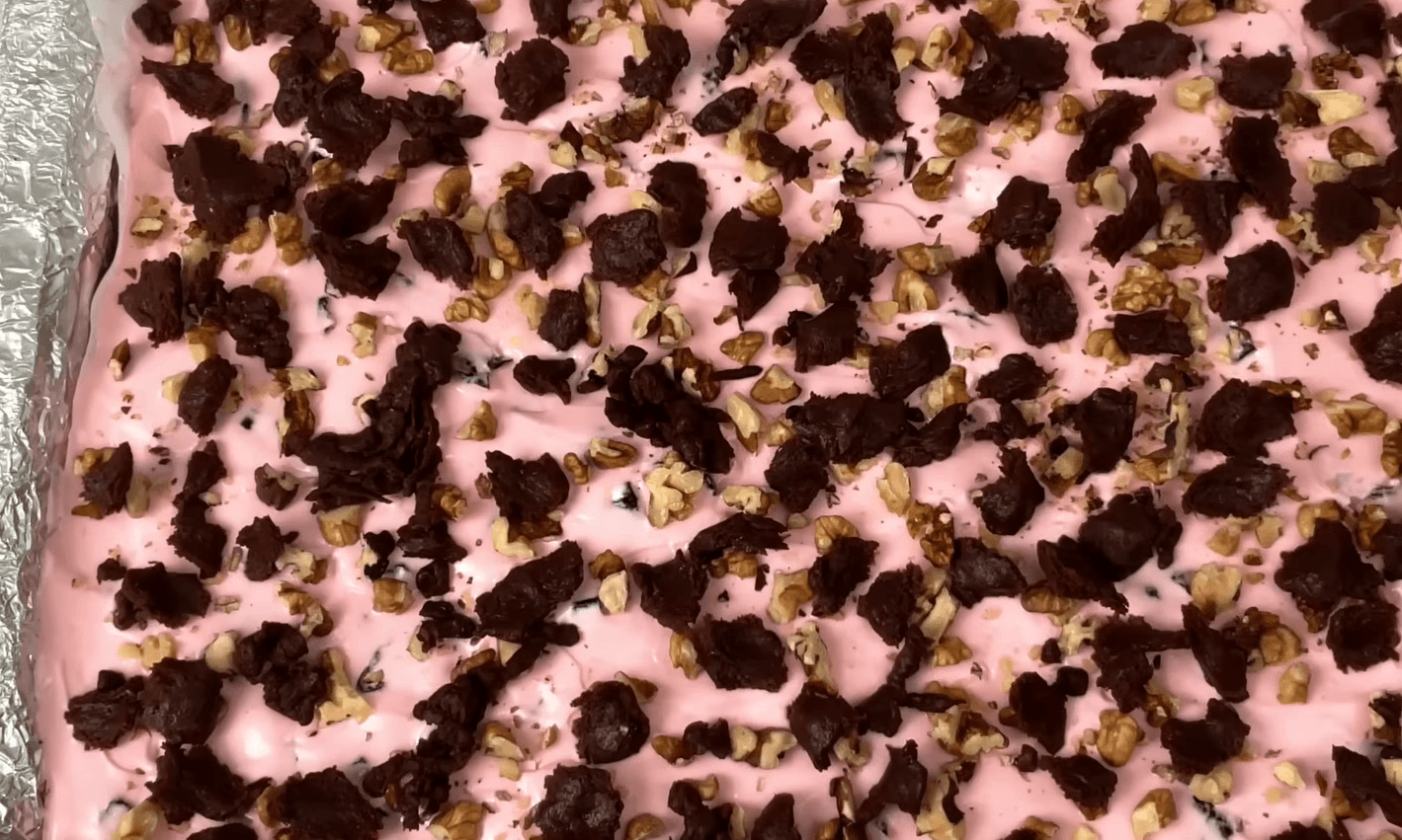 Печу одним коржем! Пляцок "Татова Вишиванка" від Лесі Кравецької - класика, що підкорює з першого шматочка