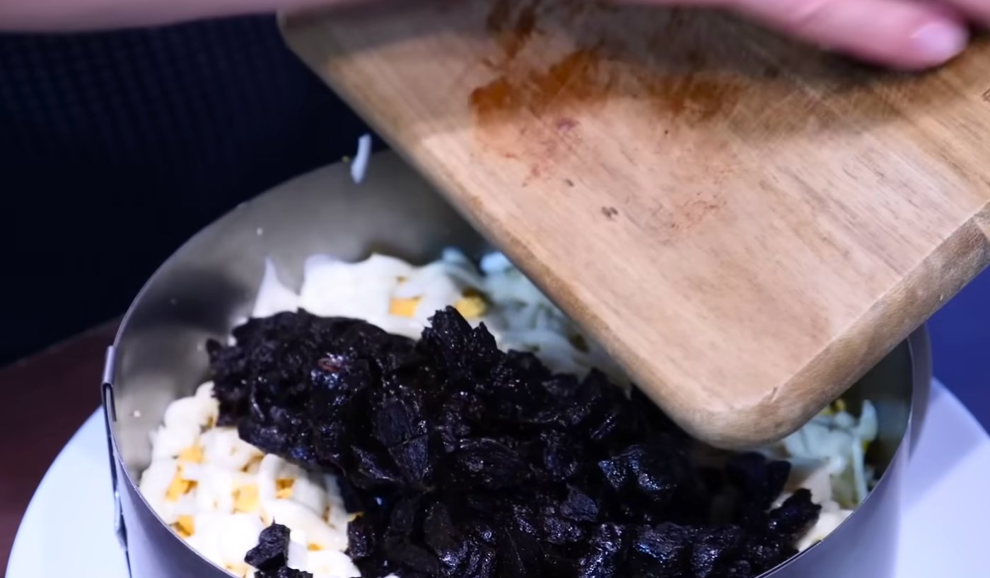 салат з буряка і чорносливу