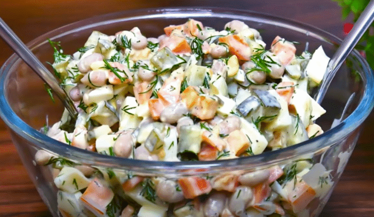 4 головні інгредієнти і смачний салат з квасолею "Святковий" - вразить всіх гостей!