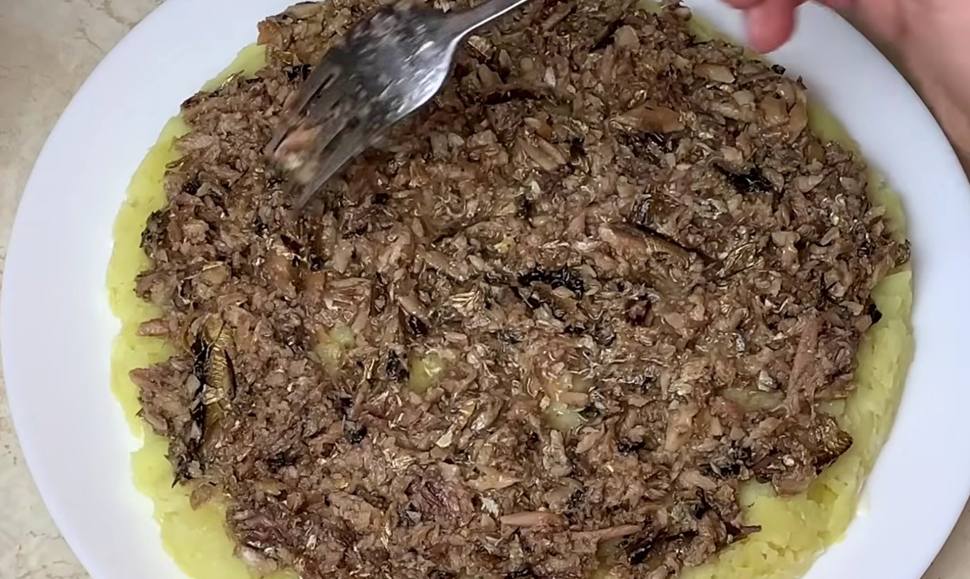 салат з шпротів