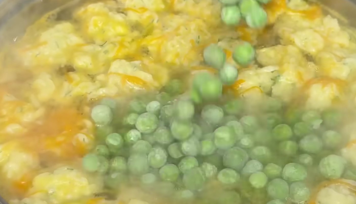 суп з галушками