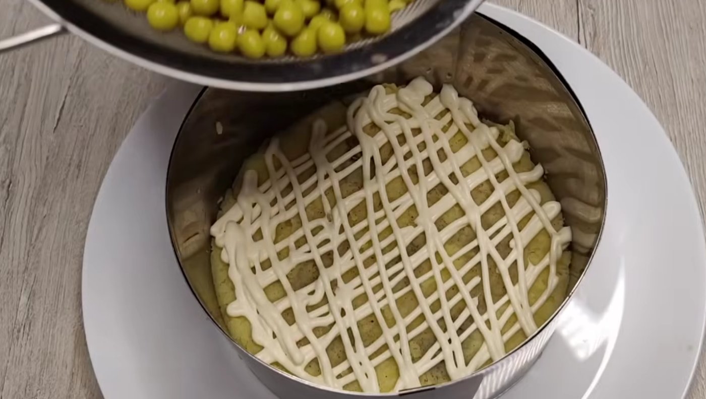 Як зібрати салат так, щоб він виглядав святково