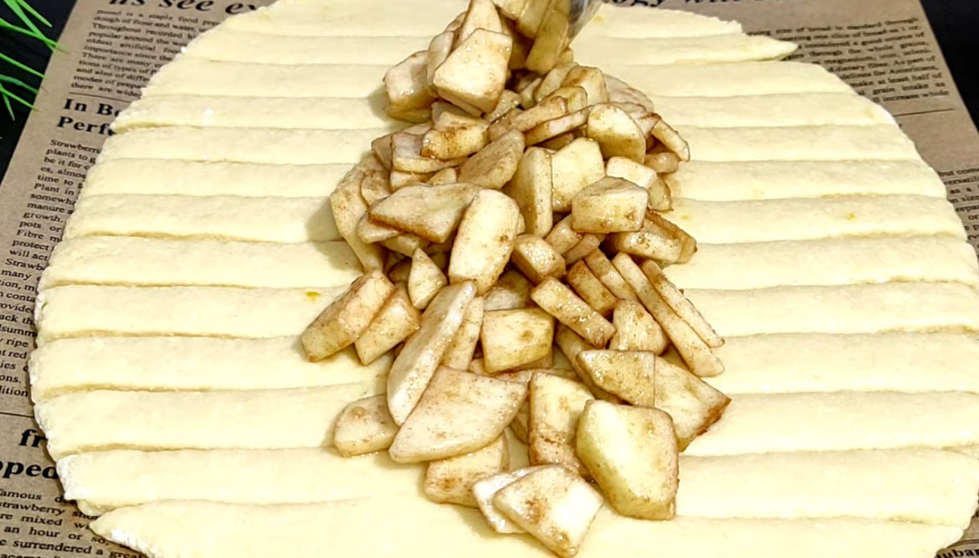 сирна випічка з яблуками