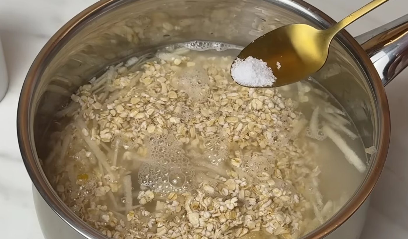 Знайшла рецепт - найсмачніша вівсяна каша для шлунку і схуднення: простий рецепт з 2 інгредієнтів