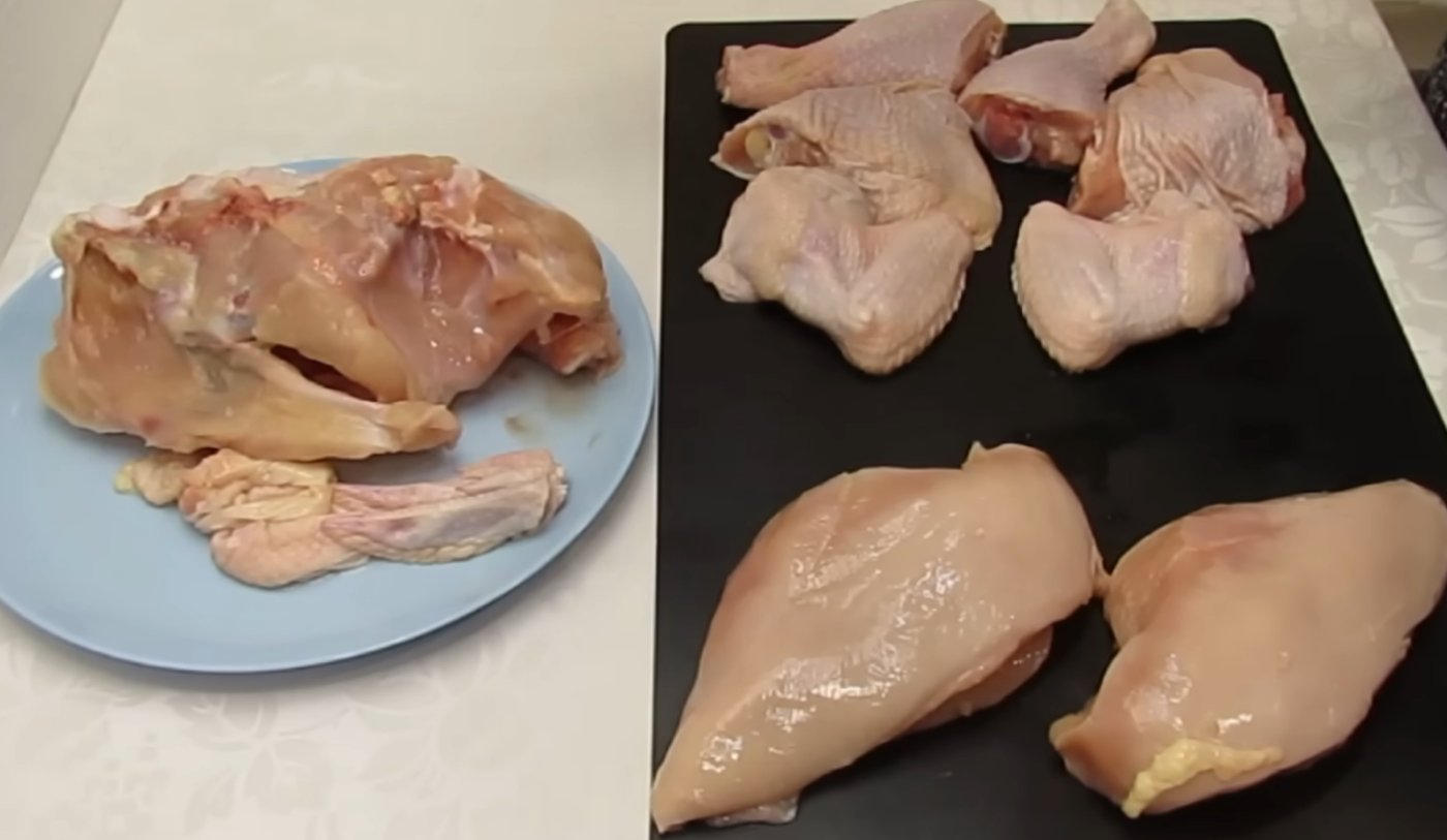 Як розділити курку, щоб приготувати декілька страв