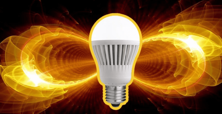 Енергетична незалежність: 5 доступних джерел світла, які допоможуть пережити найдовші відключення.