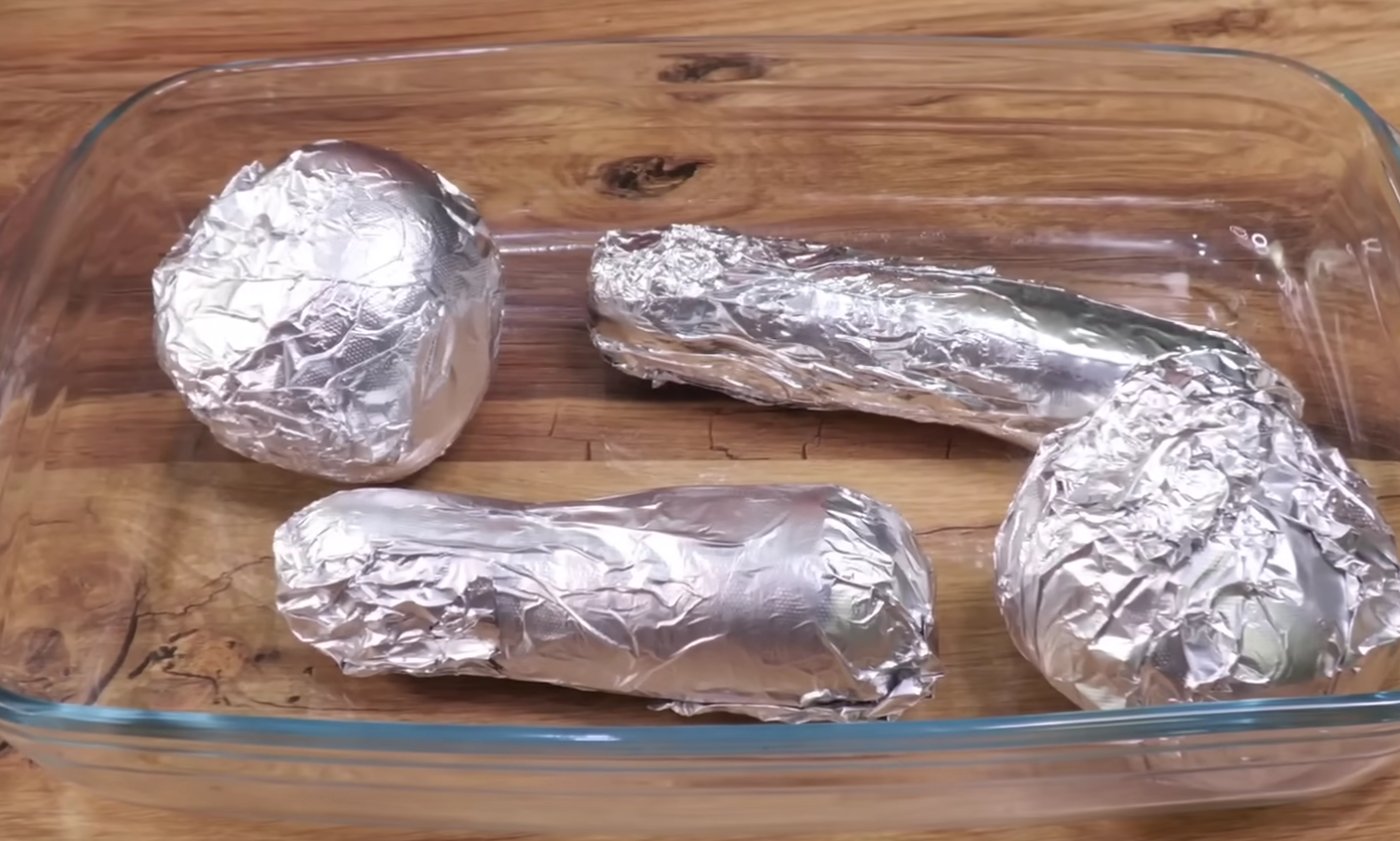 Як приготувати "Оселедець під шубою", щоб всі здивувалися! Класичний рецепт і подача у вигляді підкови