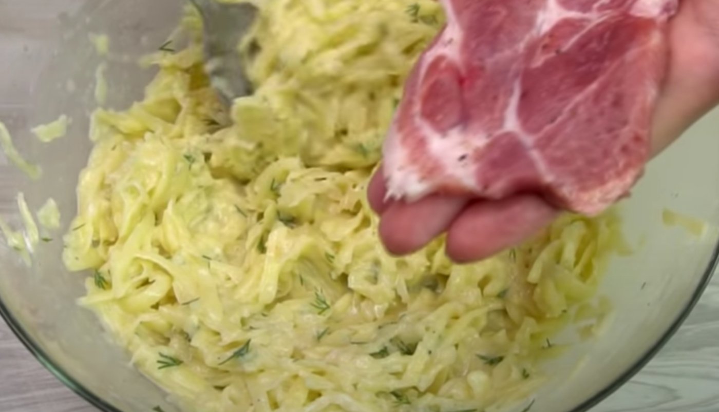 Готуємо вечерю, від якої не залишиться ні крихти. Перевірений рецепт з соусом, який вишкребуть ложкою