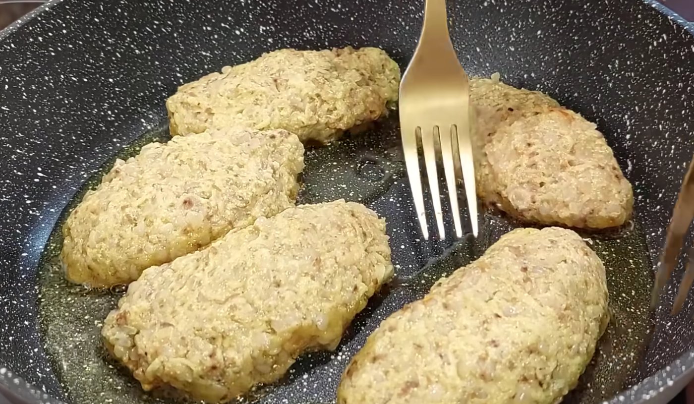 Пісні зрази! Шкода, що мало приготувала, навіть не думала, що це може бути так смачно