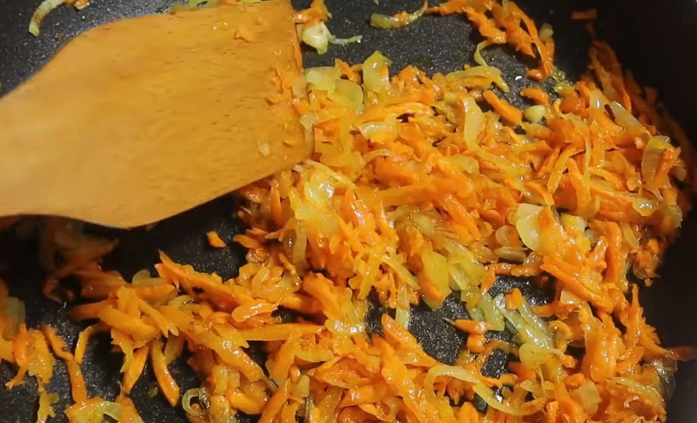 Пам'ятаєте цей стрий рецепт? Пісний салат з квасолею та грибами!